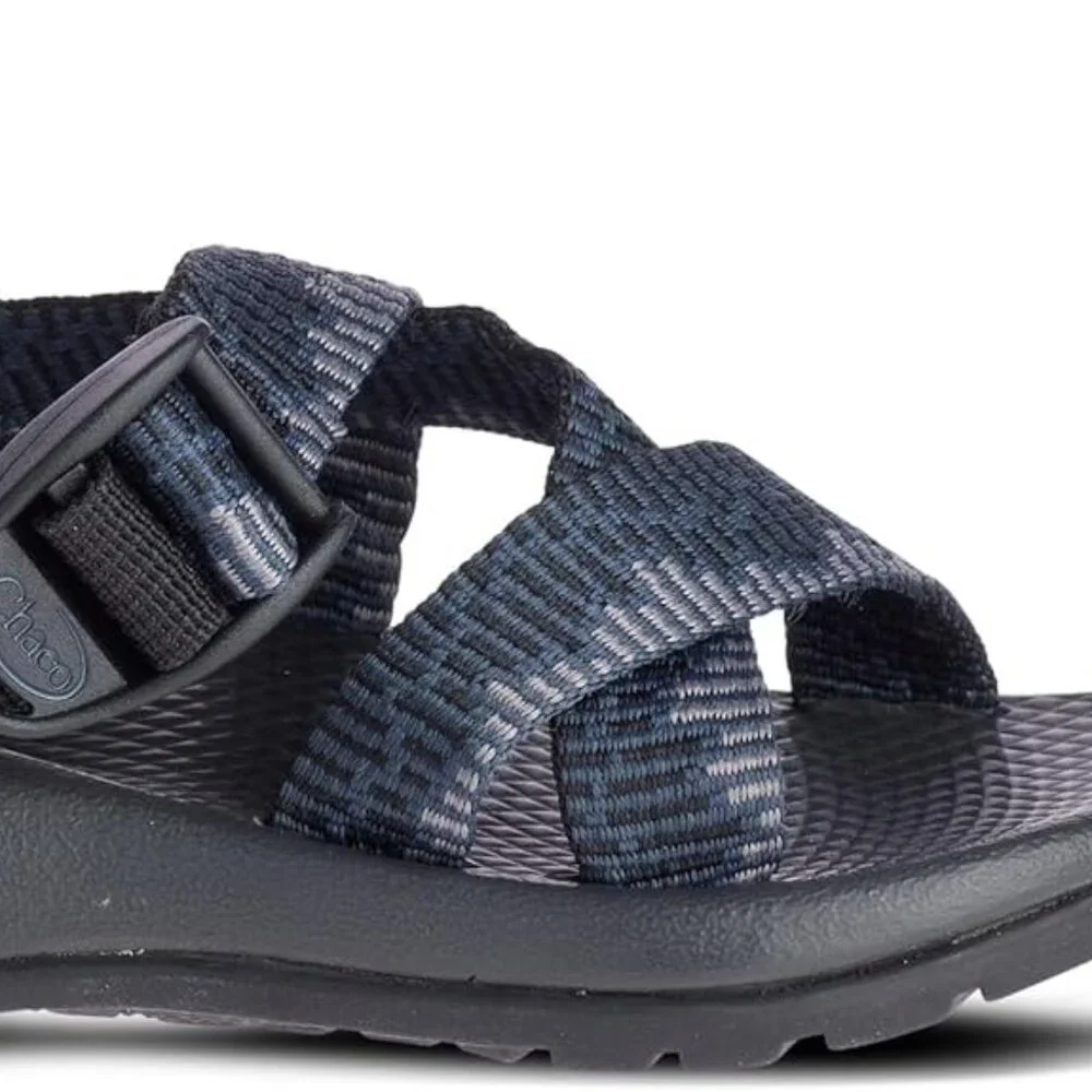 Chaco Unisex-Child Z1 Ecotread Sandal Size 12 Barely worn EEUC!!  NAVY